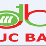 Nhân viên vận hành thủy điện 